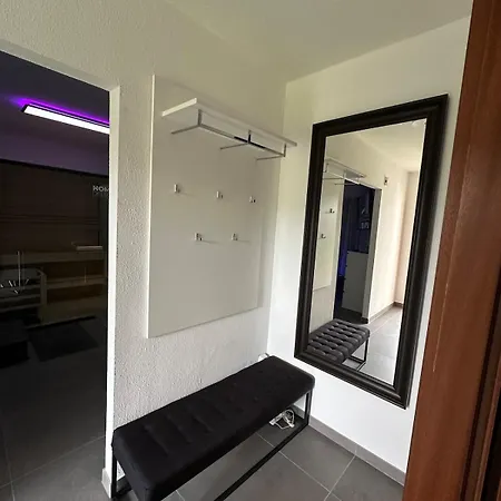 Mit Pool Und Sauna - ميدهباخ