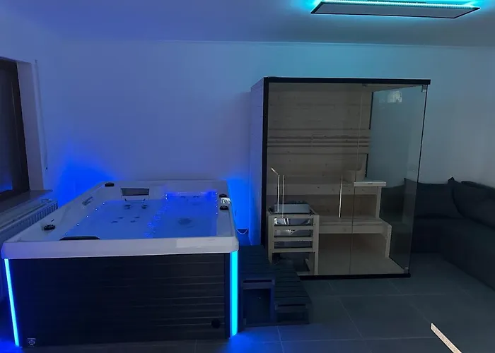 Mit Pool Und Sauna - Apartamento